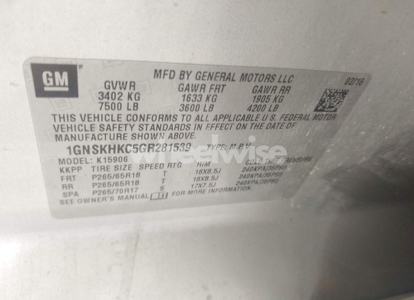 Photo 9 of 2016 Chevrolet Suburban LT (VIN 1GNSKHKC5GR281539)