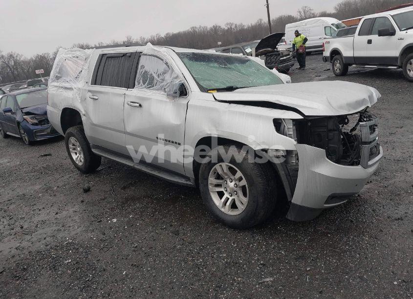 2016 Chevrolet Suburban LT (VIN 1GNSKHKC5GR346521) main photo