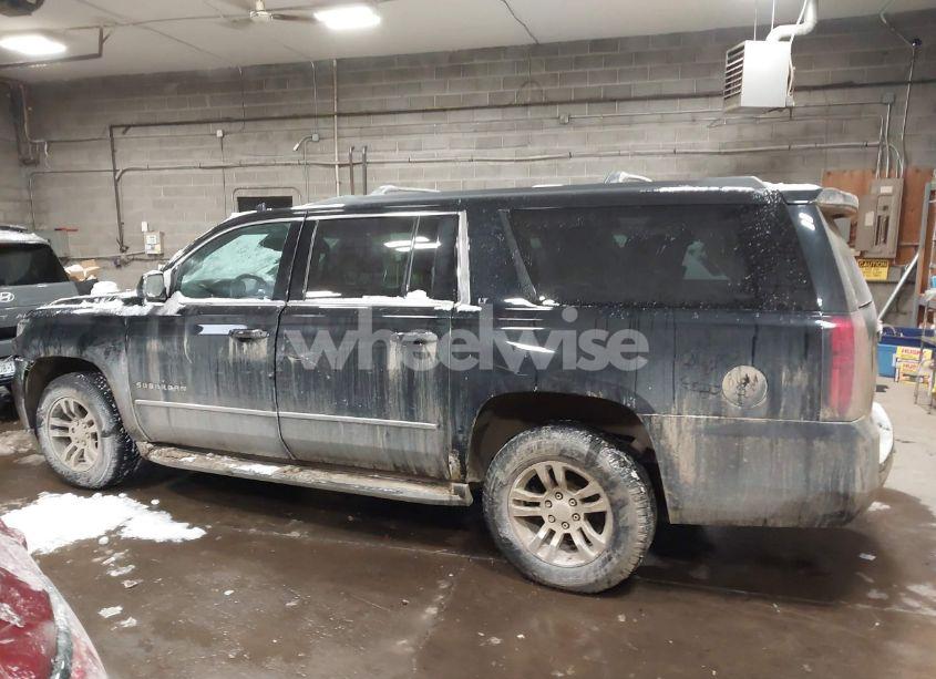 Photo 14 of 2017 Chevrolet Suburban LT (VIN 1GNSKHKC5HR318252)