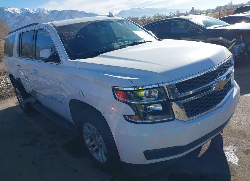 2018 Chevrolet Suburban LT (VIN 1GNSKHKC5JR274646) main photo
