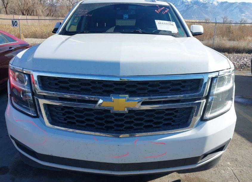 Photo 12 of 2018 Chevrolet Suburban LT (VIN 1GNSKHKC5JR274646)
