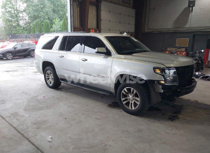 2019 Chevrolet Suburban LT (VIN 1GNSKHKC5KR371086) main photo