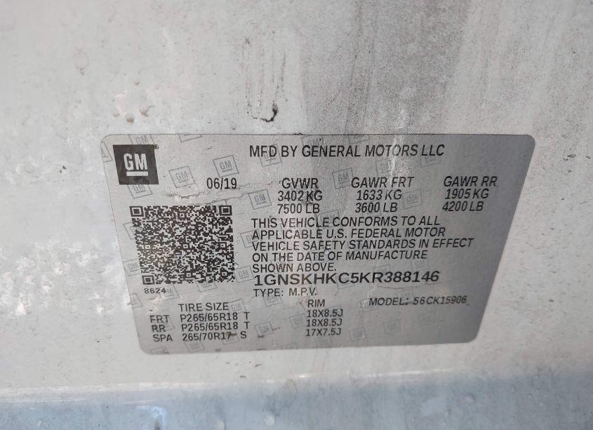 Photo 9 of 2019 Chevrolet Suburban LT (VIN 1GNSKHKC5KR388146)