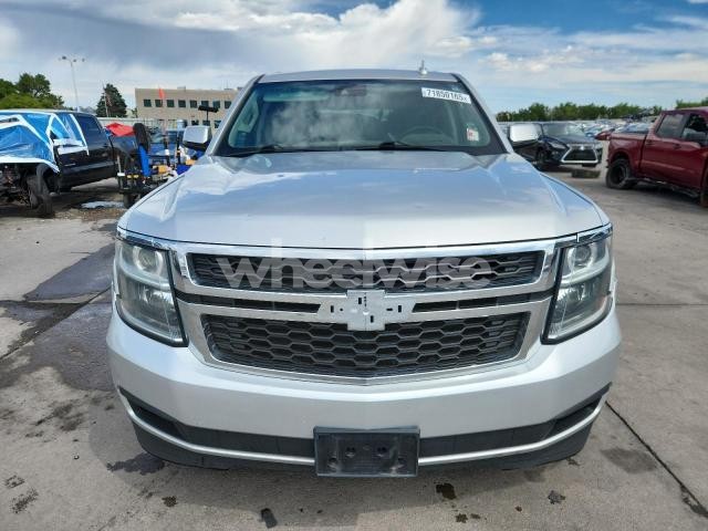 Photo 5 of 2020 CHEVROLET SUBURBAN K1500 LT (VIN 1GNSKHKC5LR166157)