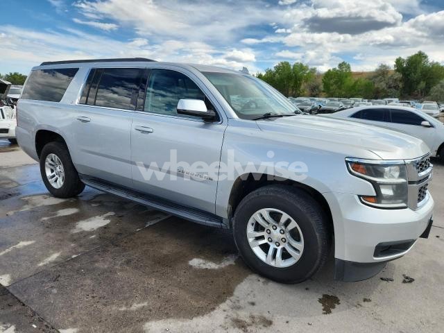 Photo 7 of 2020 CHEVROLET SUBURBAN K1500 LT (VIN 1GNSKHKC5LR166157)