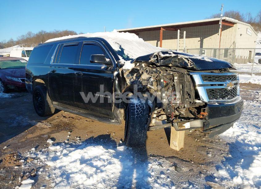 2020 Chevrolet Suburban 4WD LT (VIN 1GNSKHKC5LR304201) main photo