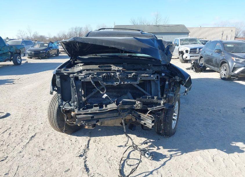 Photo 13 of 2016 Chevrolet Suburban LT (VIN 1GNSKHKC6GR283249)