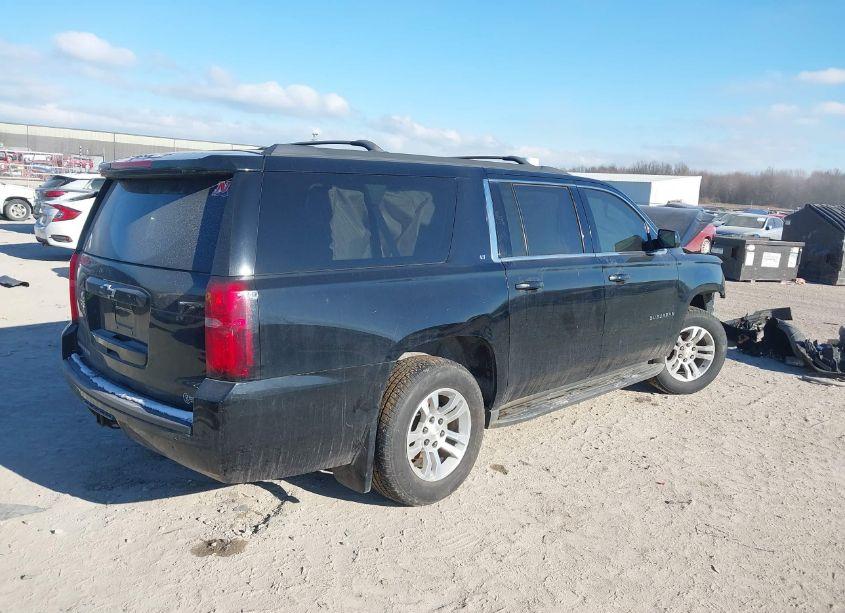 Photo 4 of 2016 Chevrolet Suburban LT (VIN 1GNSKHKC6GR283249)