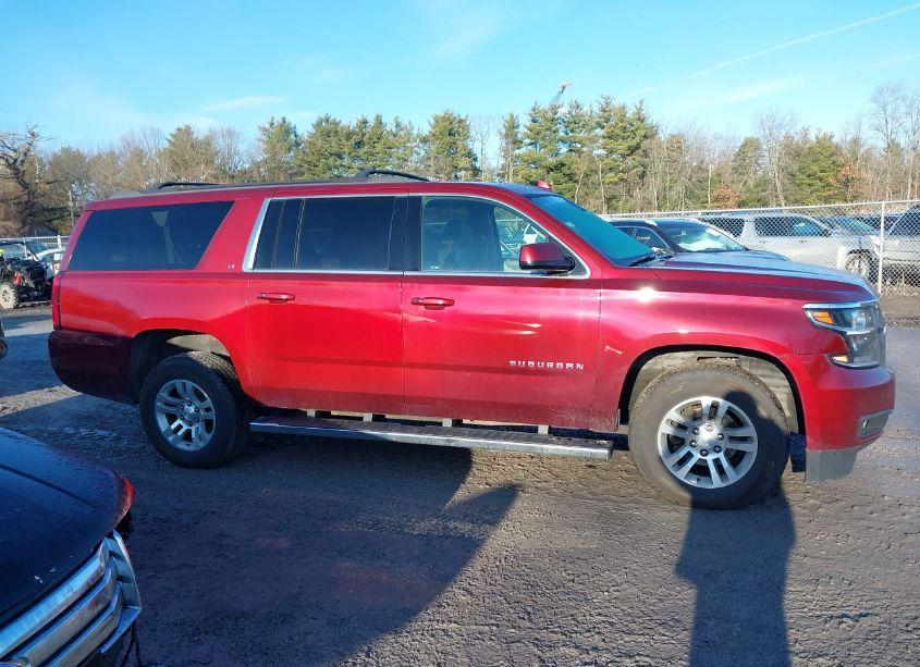 Photo 13 of 2016 Chevrolet Suburban LT (VIN 1GNSKHKC6GR407472)