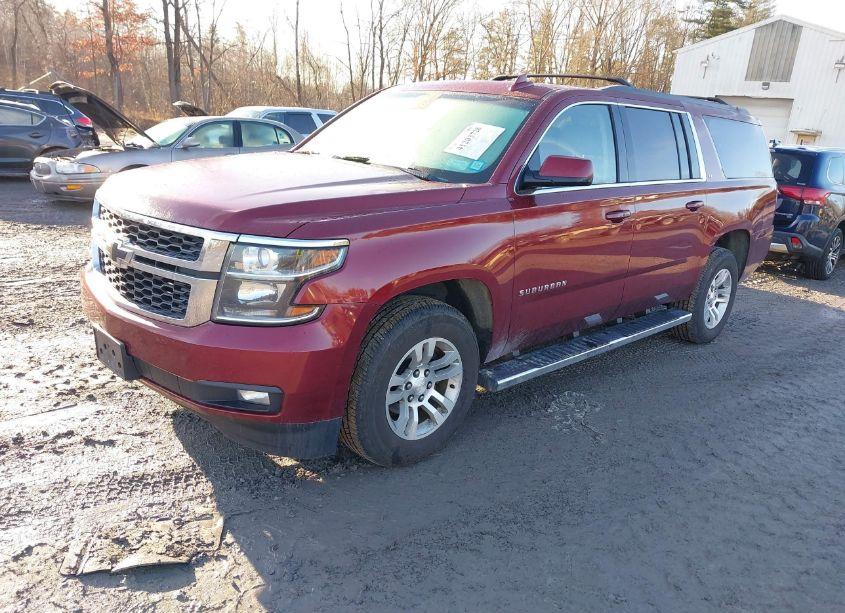 Photo 2 of 2016 Chevrolet Suburban LT (VIN 1GNSKHKC6GR407472)