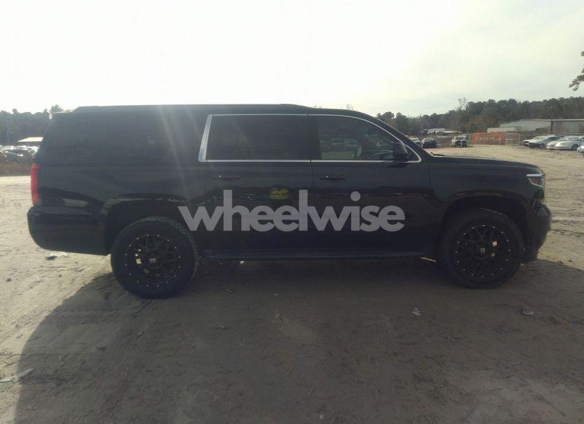 Photo 14 of 2017 Chevrolet Suburban LT (VIN 1GNSKHKC6HR270390)