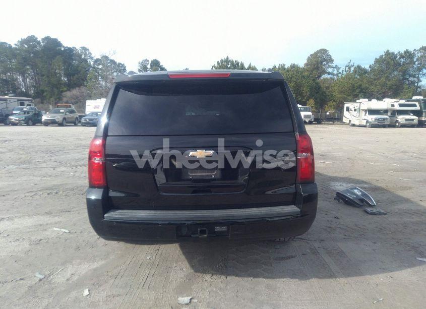 Photo 17 of 2017 Chevrolet Suburban LT (VIN 1GNSKHKC6HR270390)