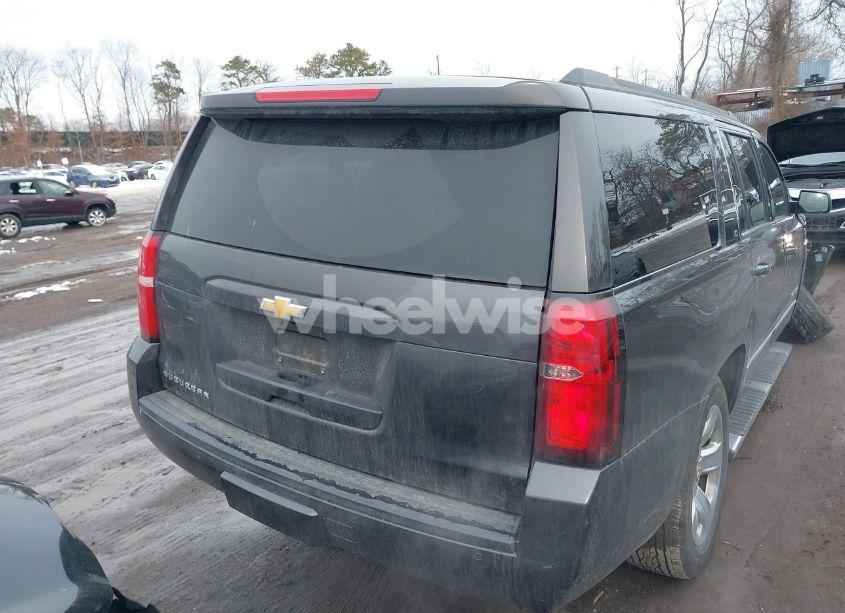Photo 16 of 2017 Chevrolet Suburban LT (VIN 1GNSKHKC6HR398368)