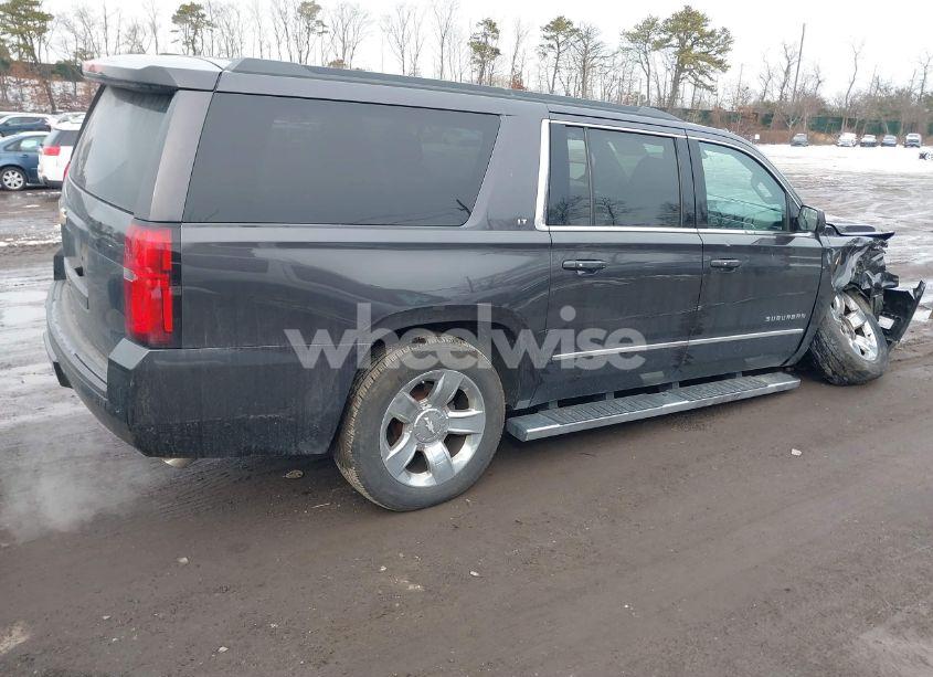 Photo 4 of 2017 Chevrolet Suburban LT (VIN 1GNSKHKC6HR398368)