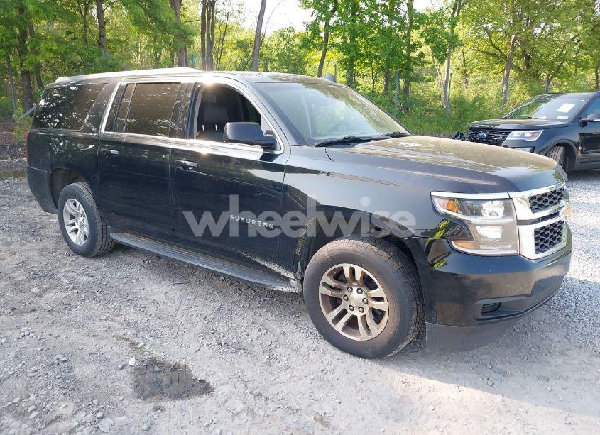 2018 Chevrolet Suburban LT (VIN 1GNSKHKC6JR105705) main photo