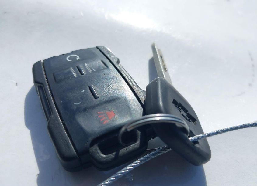 Photo 11 of 2018 Chevrolet Suburban LT (VIN 1GNSKHKC6JR334742)