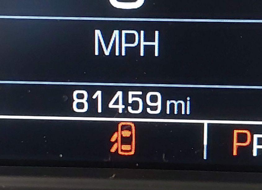 Photo 15 of 2018 Chevrolet Suburban LT (VIN 1GNSKHKC6JR334742)