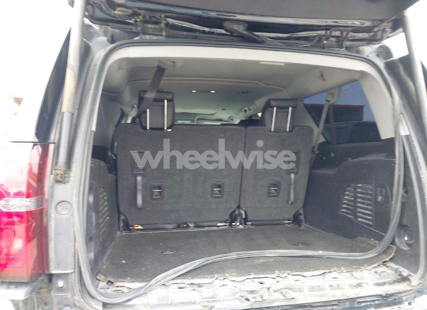 Photo 17 of 2016 Chevrolet Suburban LT (VIN 1GNSKHKC7GR315884)