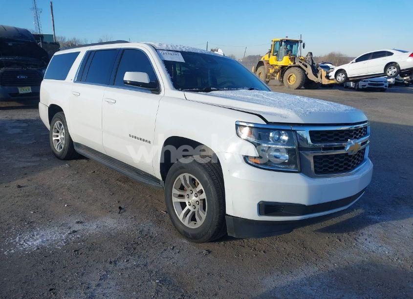2017 Chevrolet Suburban LT (VIN 1GNSKHKC7HR158505) main photo
