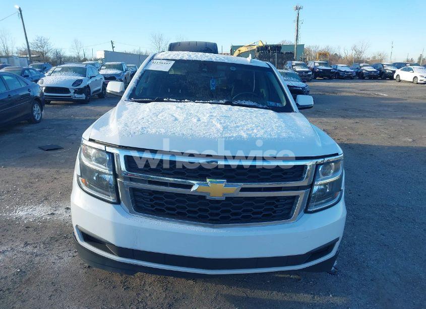 Photo 13 of 2017 Chevrolet Suburban LT (VIN 1GNSKHKC7HR158505)