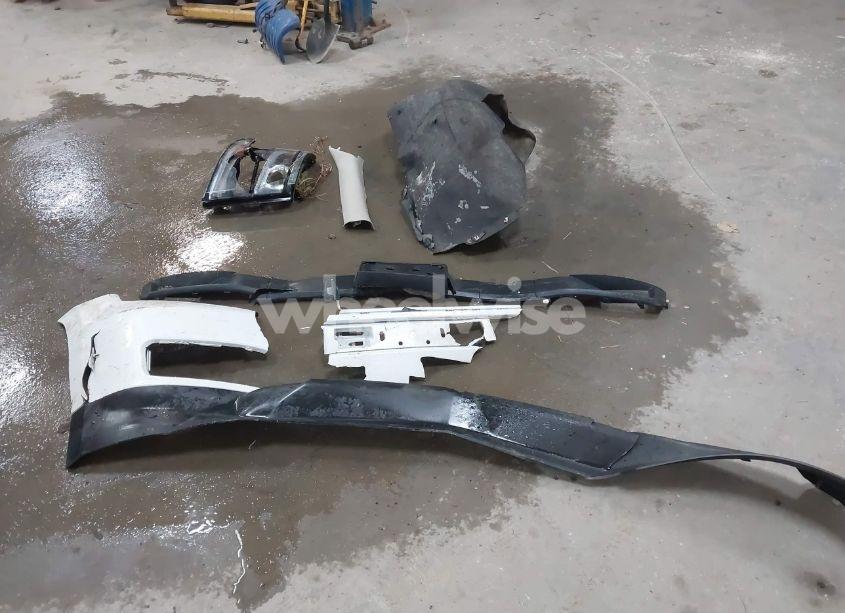 Photo 12 of 2017 Chevrolet Suburban LT (VIN 1GNSKHKC7HR199152)