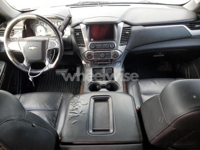 2017 CHEVROLET SUBURBAN K1500 LT (VIN 1GNSKHKC7HR235423) main photo