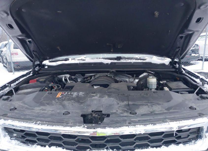 Photo 10 of 2017 Chevrolet Suburban LT (VIN 1GNSKHKC7HR240279)