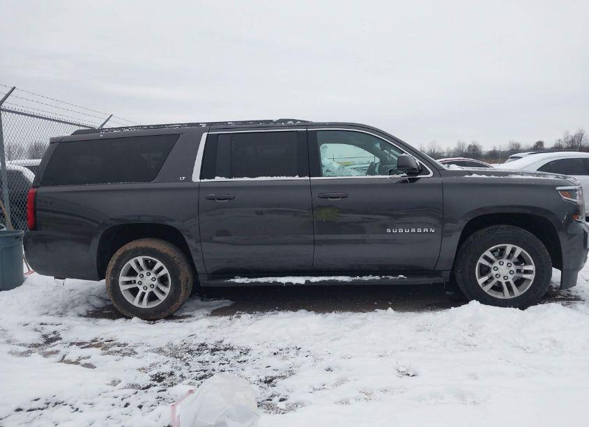 Photo 13 of 2017 Chevrolet Suburban LT (VIN 1GNSKHKC7HR240279)