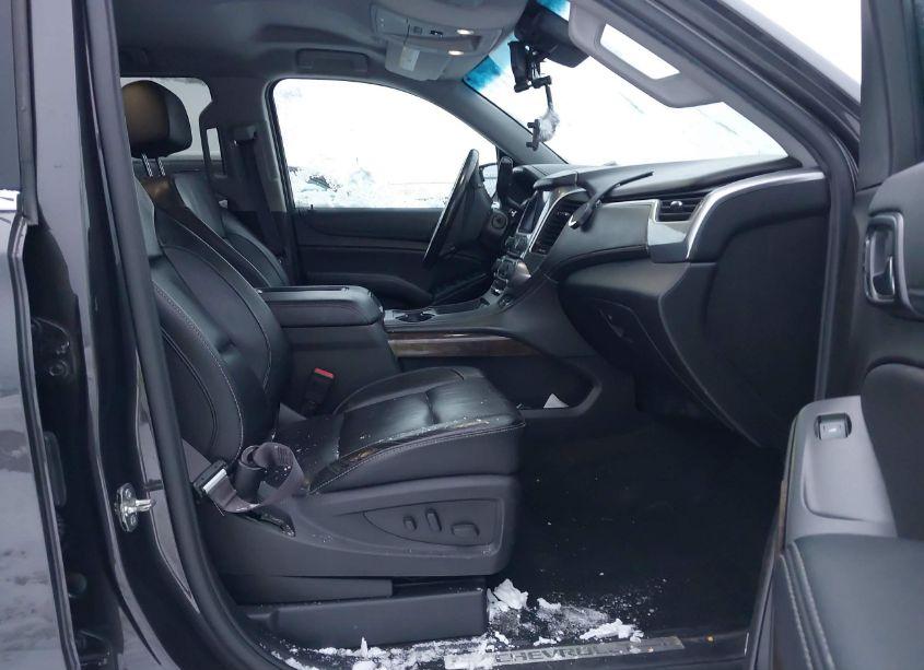 Photo 5 of 2017 Chevrolet Suburban LT (VIN 1GNSKHKC7HR240279)