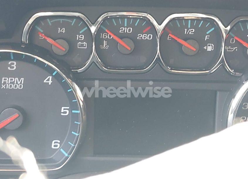 Photo 15 of 2020 Chevrolet Suburban 4WD LT (VIN 1GNSKHKC7LR123309)