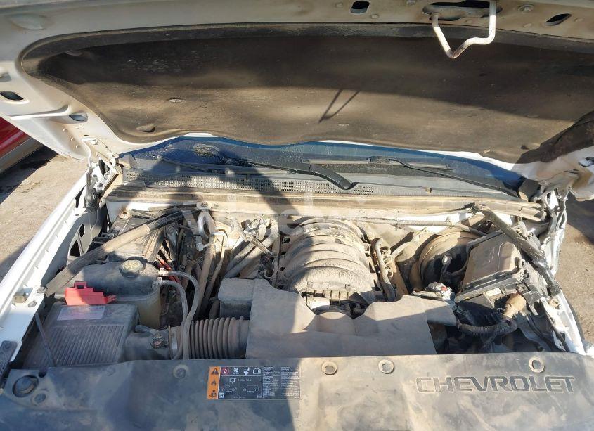 Photo 10 of 2020 Chevrolet Suburban 4WD LT (VIN 1GNSKHKC7LR125223)