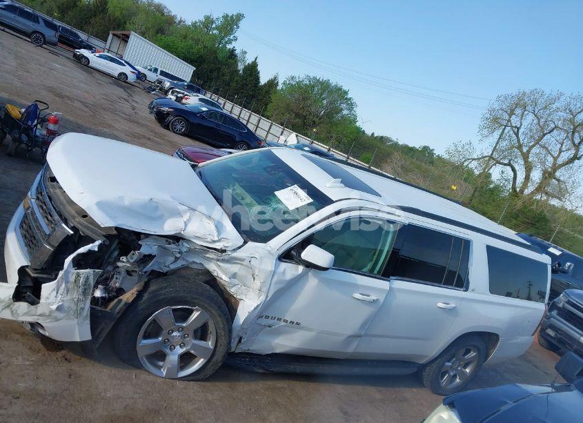 Photo 14 of 2020 Chevrolet Suburban 4WD LT (VIN 1GNSKHKC7LR125223)