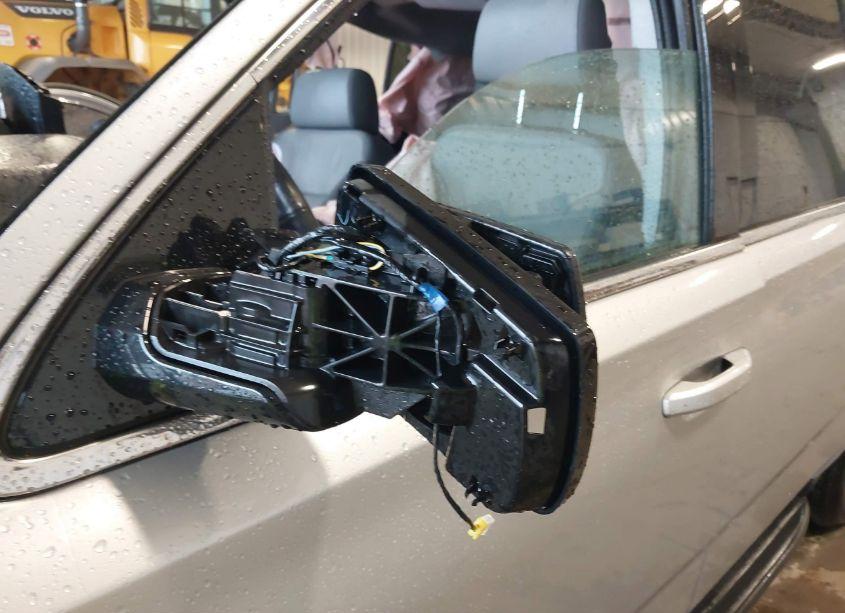 Photo 16 of 2020 Chevrolet Suburban 4WD LT (VIN 1GNSKHKC7LR258094)