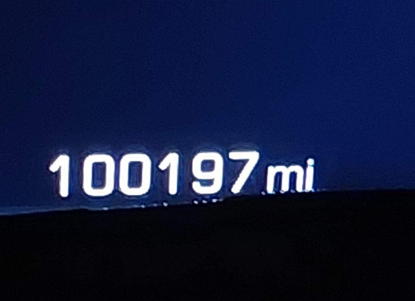 Photo 7 of 2020 Chevrolet Suburban 4WD LT (VIN 1GNSKHKC7LR258094)