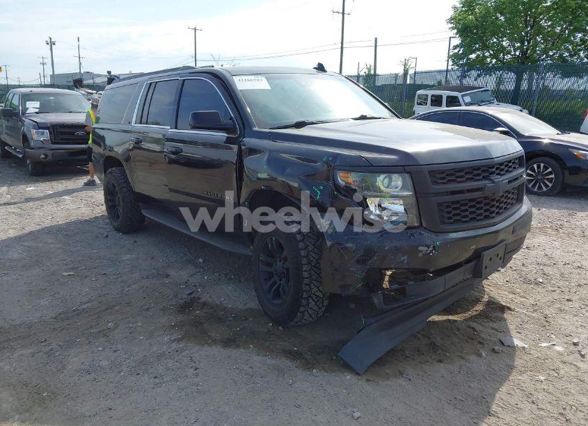 2016 Chevrolet Suburban LT (VIN 1GNSKHKC8GR223442) main photo