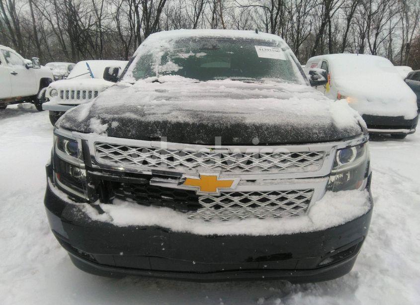 Photo 6 of 2016 Chevrolet Suburban LT (VIN 1GNSKHKC8GR420322)