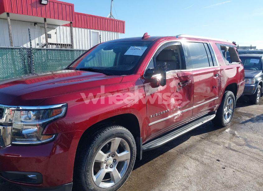 Photo 18 of 2017 Chevrolet Suburban LT (VIN 1GNSKHKC8HR121902)