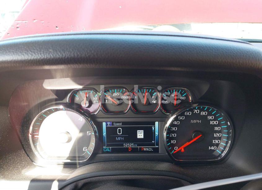 Photo 7 of 2017 Chevrolet Suburban LT (VIN 1GNSKHKC8HR121902)