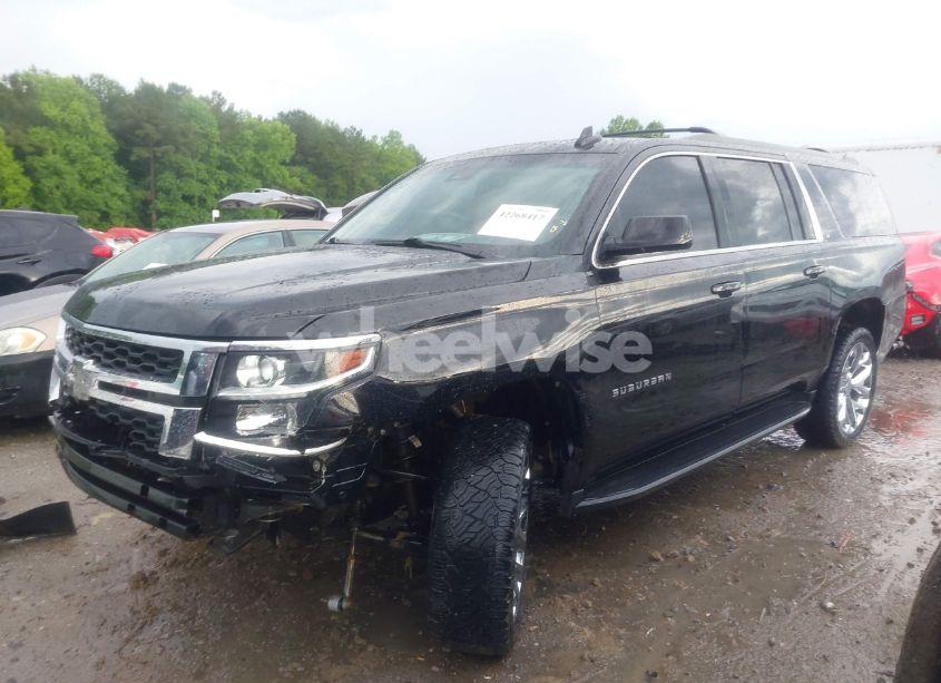 Photo 2 of 2017 Chevrolet Suburban LT (VIN 1GNSKHKC8HR324644)