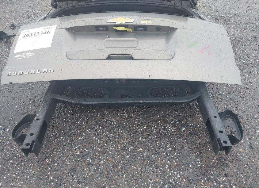 Photo 10 of 2019 Chevrolet Suburban LT (VIN 1GNSKHKC8KR171965)