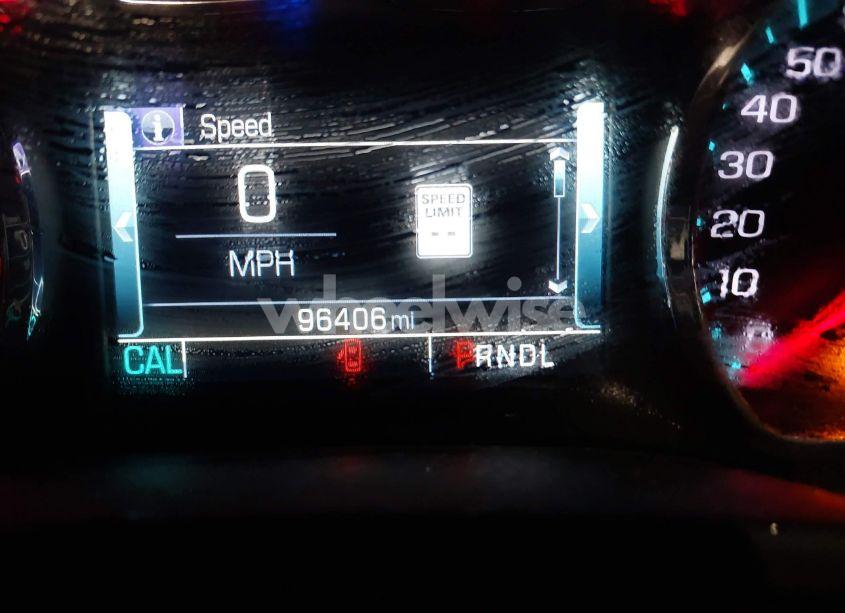 Photo 16 of 2019 Chevrolet Suburban LT (VIN 1GNSKHKC8KR185851)