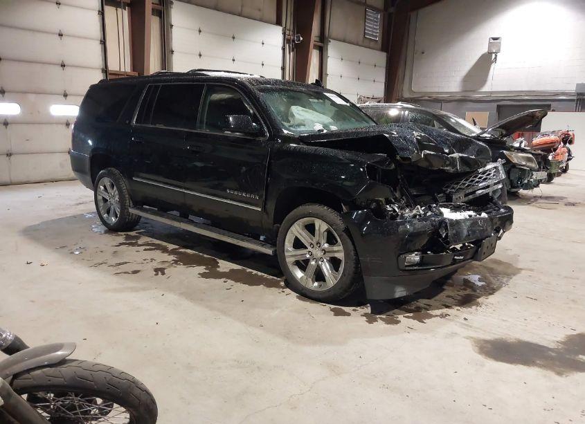 2019 Chevrolet Suburban LT (VIN 1GNSKHKC8KR409636) main photo