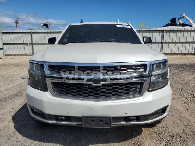 Photo 2 of 2020 CHEVROLET SUBURBAN K1500 LT (VIN 1GNSKHKC8LR172521)