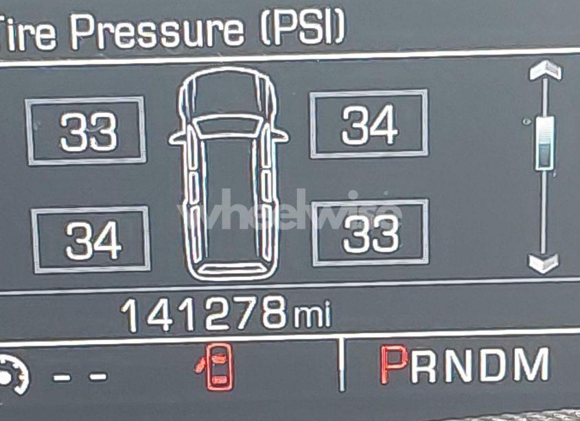 Photo 15 of 2016 Chevrolet Suburban LT (VIN 1GNSKHKC9GR170105)