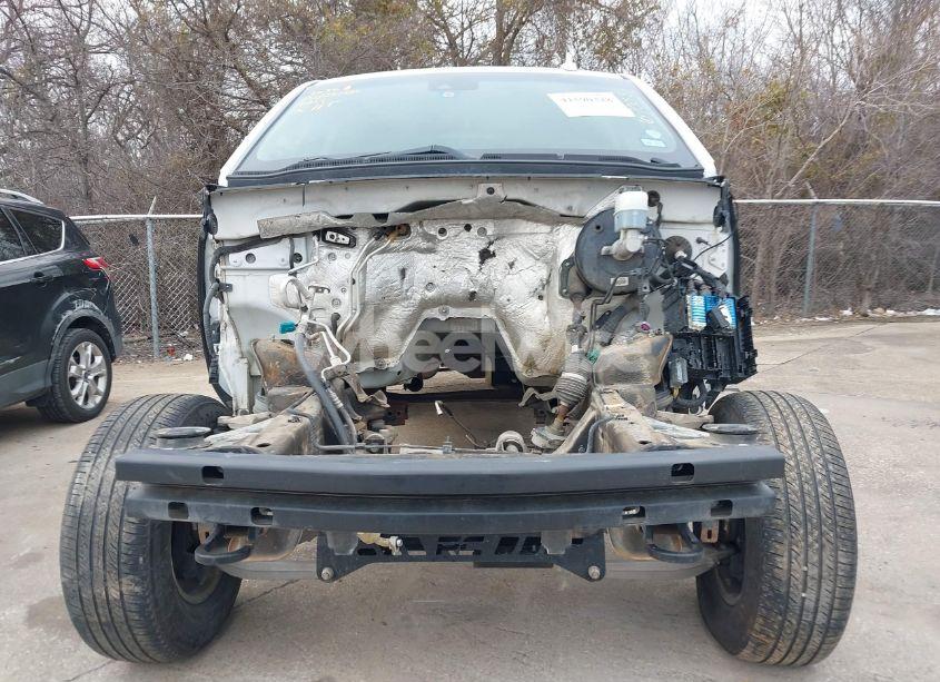 Photo 6 of 2016 Chevrolet Suburban LT (VIN 1GNSKHKC9GR281365)