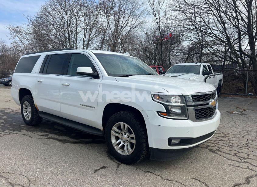 2016 Chevrolet Suburban K1500 LT (VIN 1GNSKHKC9GR311870) main photo
