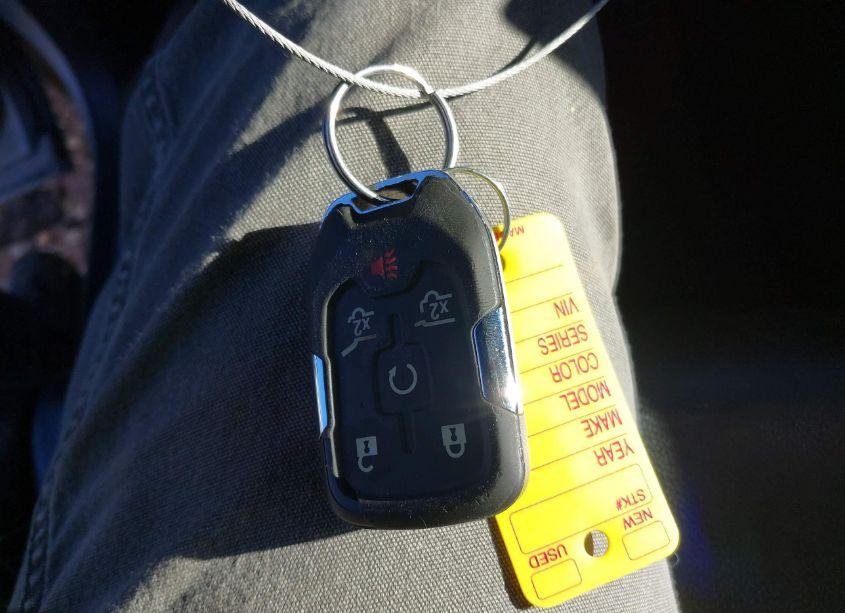 Photo 11 of 2016 Chevrolet Suburban LT (VIN 1GNSKHKC9GR347655)