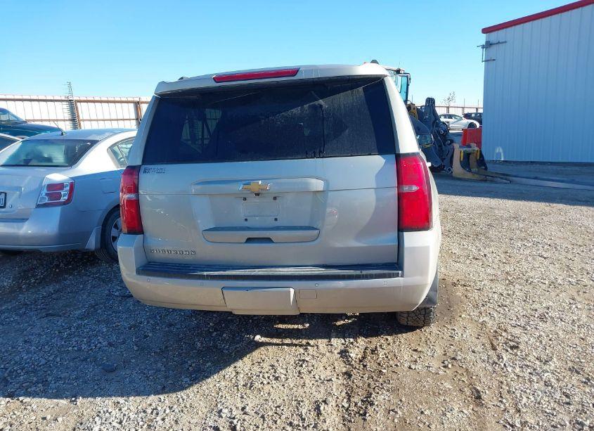 Photo 16 of 2016 Chevrolet Suburban LT (VIN 1GNSKHKC9GR347655)