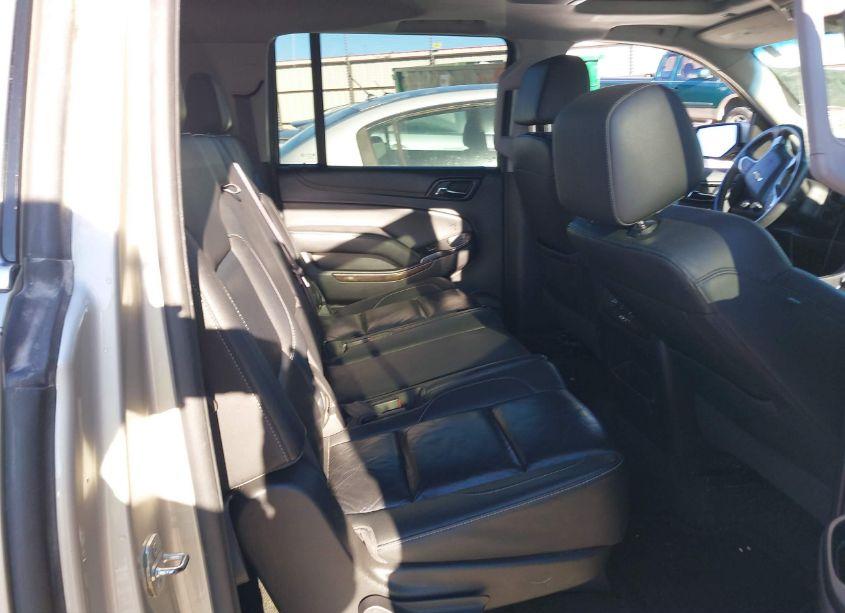 Photo 8 of 2016 Chevrolet Suburban LT (VIN 1GNSKHKC9GR347655)