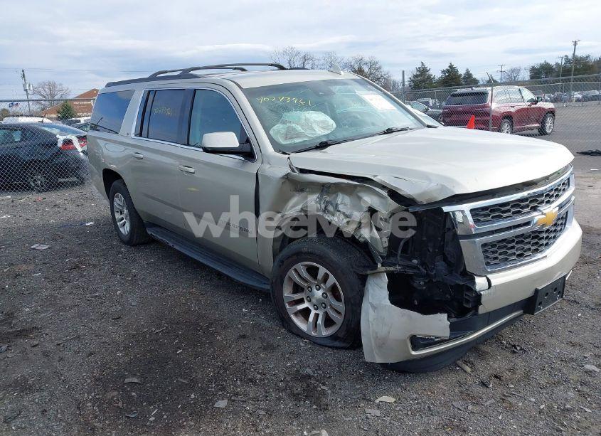 2017 Chevrolet Suburban LT (VIN 1GNSKHKC9HR119236) main photo
